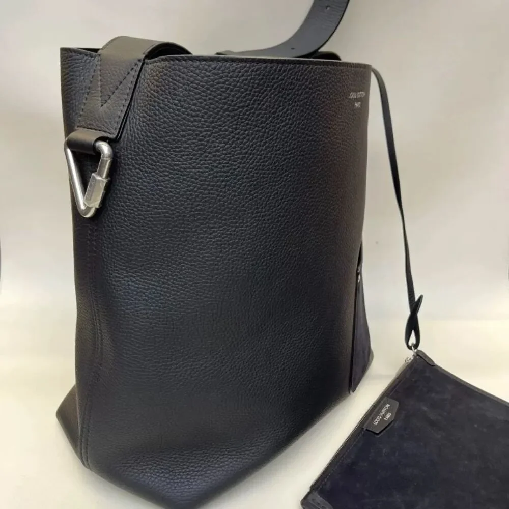 Louis Vuitton Women Pre-Loved Bag Very Good Condition